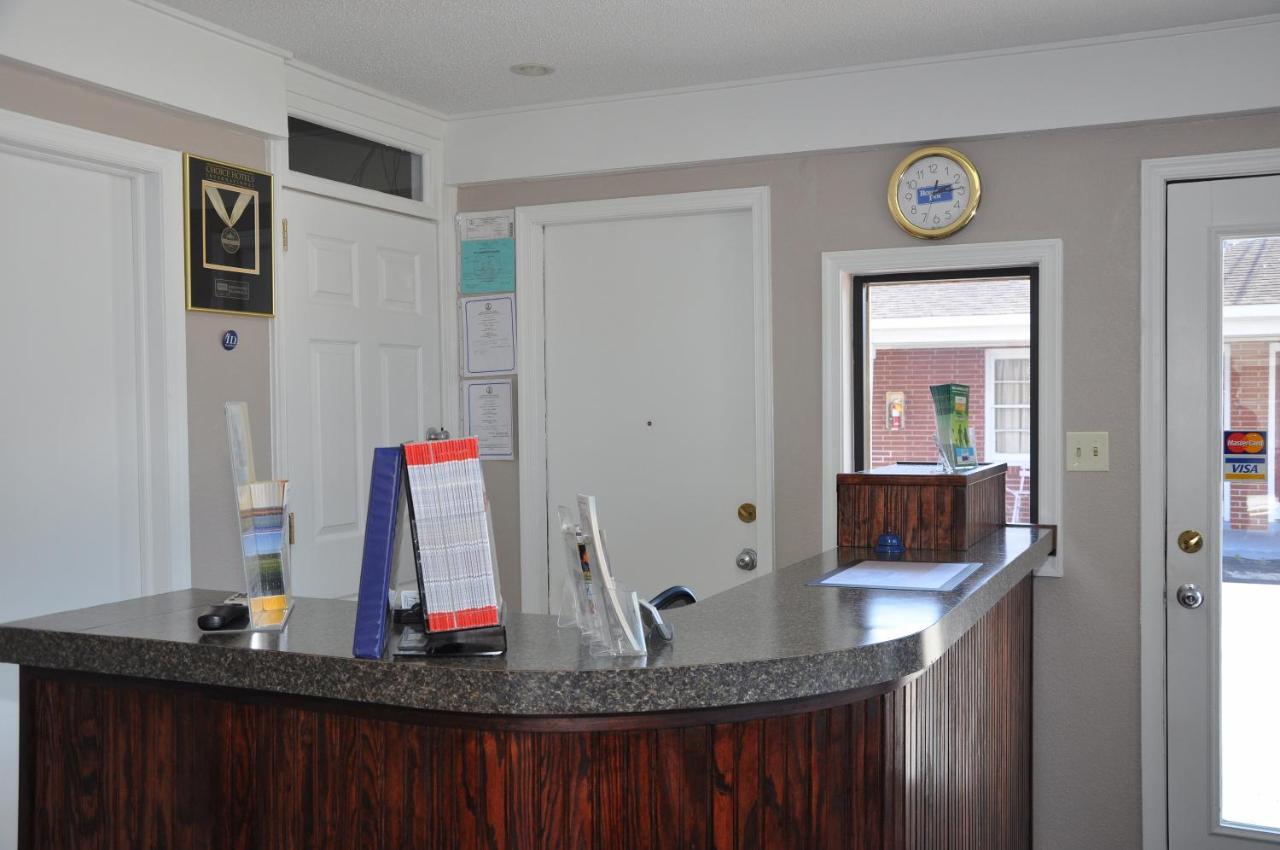 Merrimac Inn&Suites Williamsburg Exterior foto